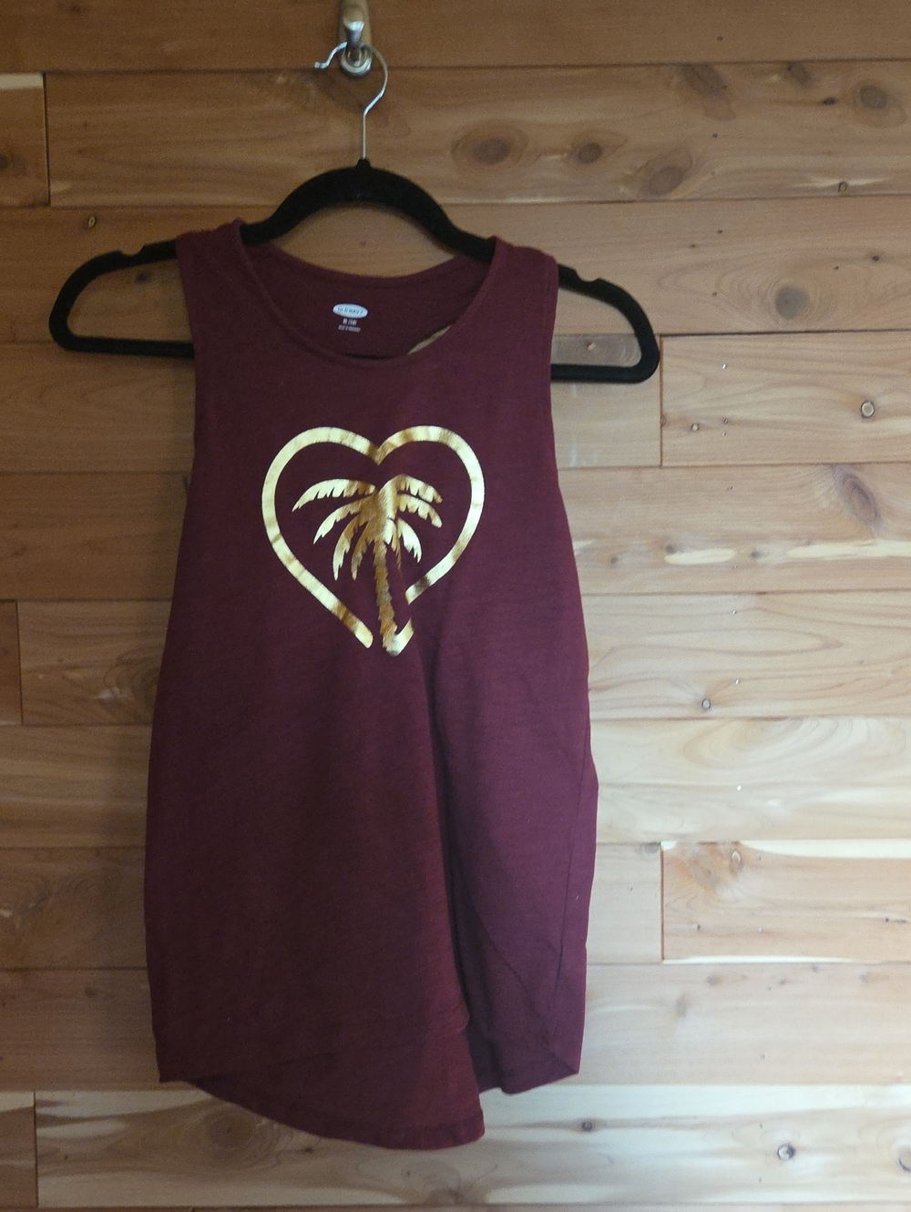 Girls' Sleeveless Maroon Tank Top with Gold Heart Palm Graphic